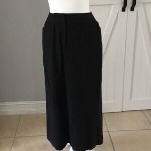 Jones New York Size 4 wool skirt